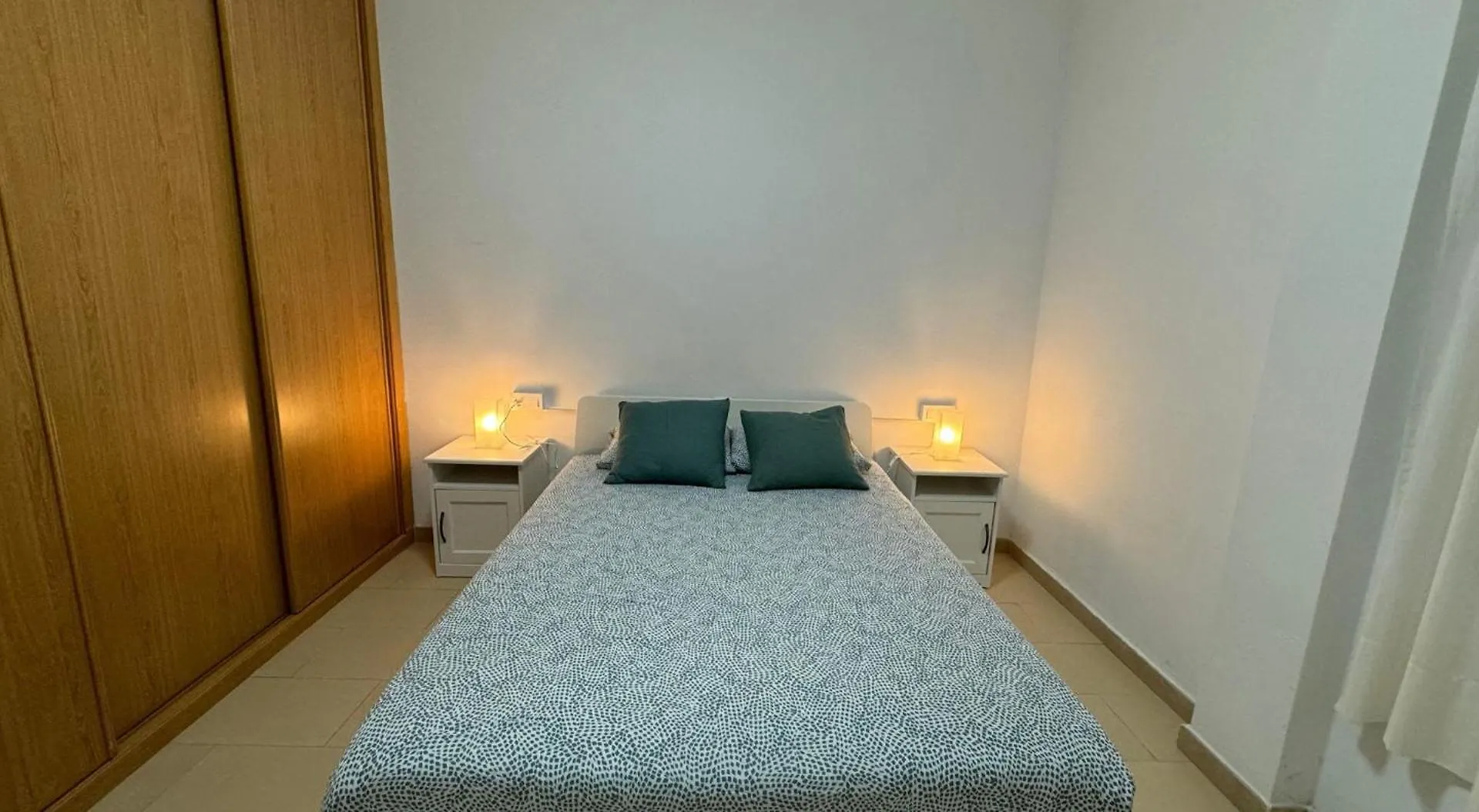 Bayside Casa Azul - Piso En Arrecifeアパートメント 0*, アレシフェ スペイン